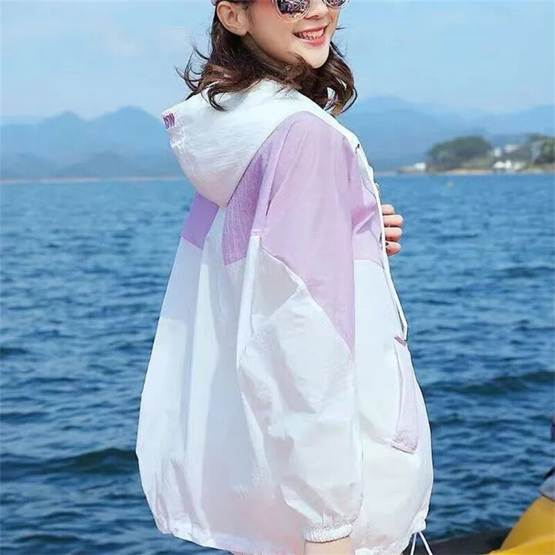Female Students Summer Long Sleeved Hooded Sunscreen Clothing Tops Coat Women Korean Loose Fitting Long Sleeved Sunscreen Jacket