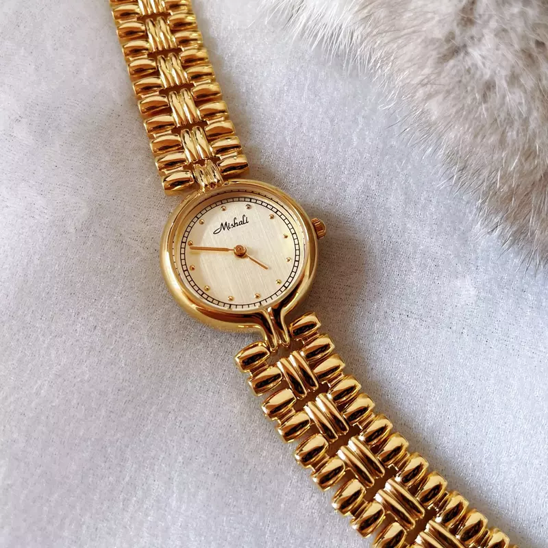 Vintage Jewelry Luxury Small Dial Women Watches Chain bracelet Lady Clock Quartz Antique Wristwatches
