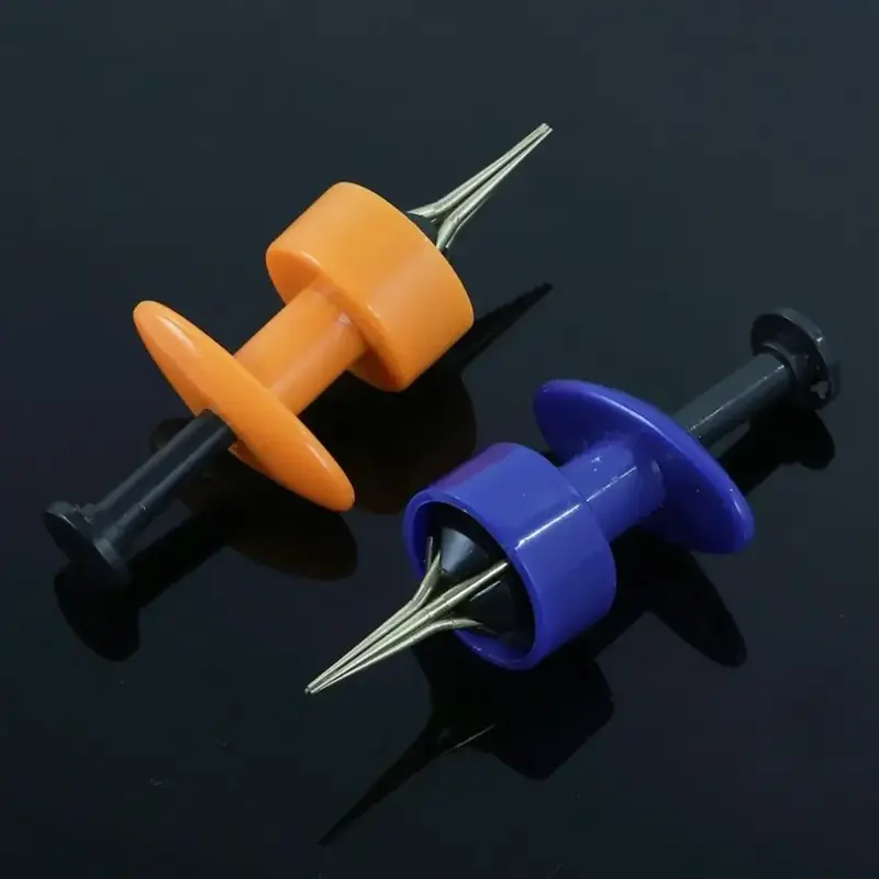 휴대용 ABS 웜 미끼 클립, 블루 오렌지 경량 미끼 장치, 낚시 액세서리, 무작위 색상