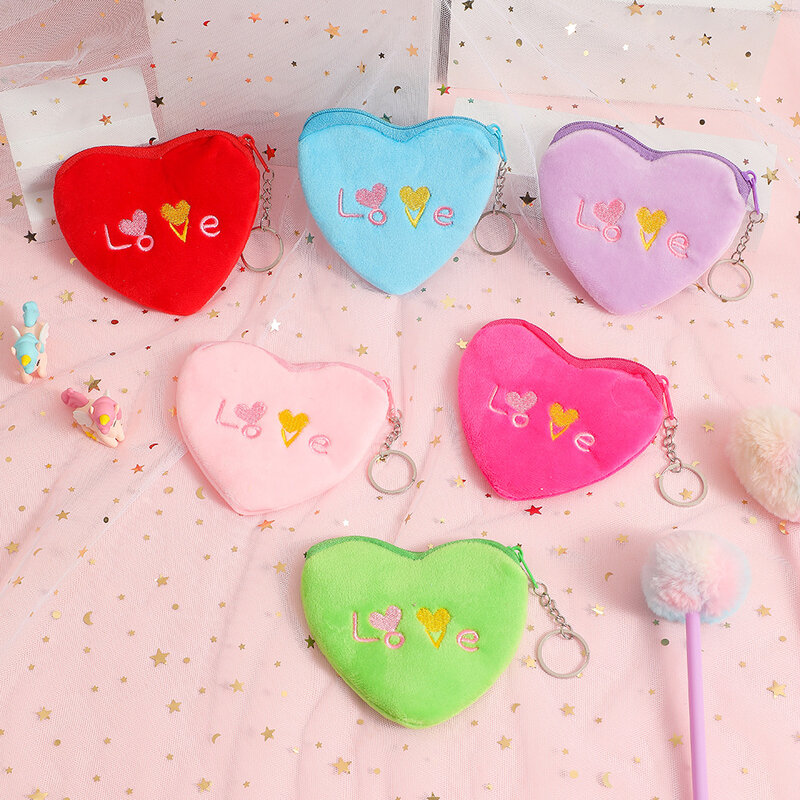 Monedero de felpa con forma de corazón para mujer y niña, Mini bolsa de almacenamiento de joyería para llaves, bolsa de viaje Kawaii, novedad