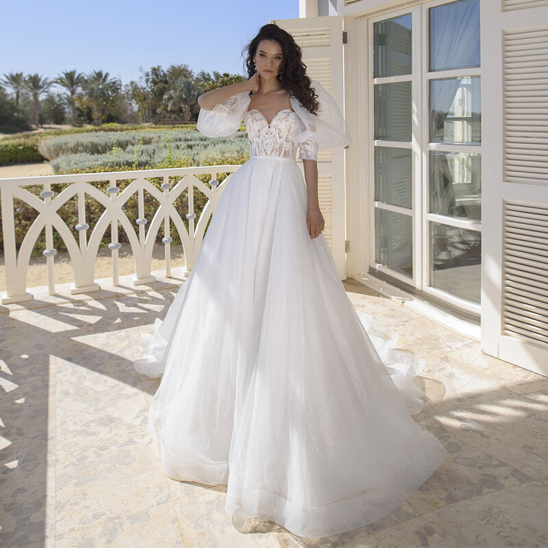 2023 dostosowane suknia ślubna krótki bufiaste rękawy Sweetheart aplikacja linii Sweep pociąg Backless Gelinlik suknia ślubna typu princeska