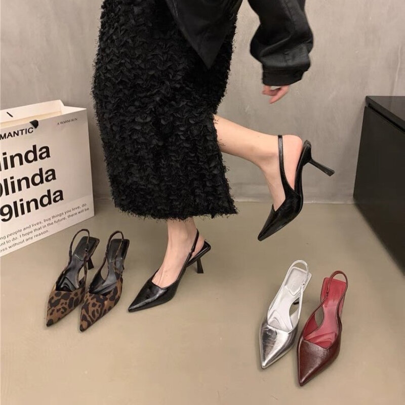 Chaussures pointues à imprimé léopard pour femmes, talons hauts, talons courts, sandales simples, mode sexy, tendance estivale, tempérament, 2024