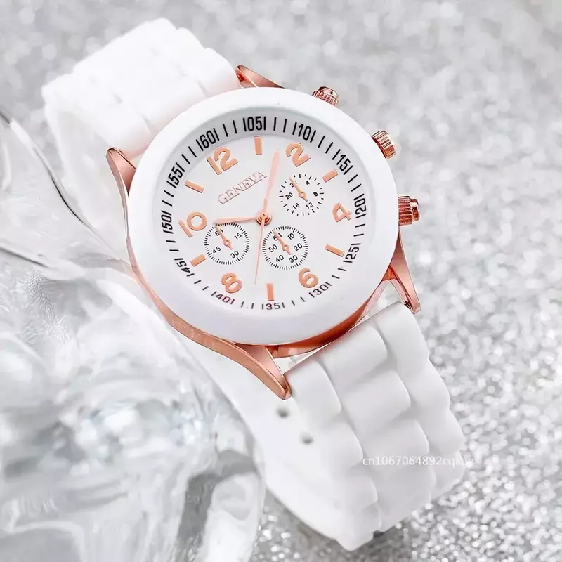 Conjunto de relógio de silicone simples para homens e mulheres, relógio de quartzo para casal, prateado, pulseira casual, moda luxuosa, 4 peças