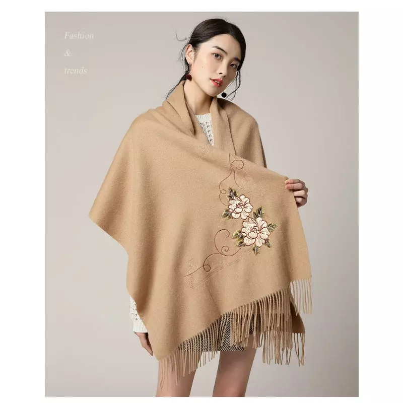 Женская шерстяная шаль, зимний Дамский шарф из овечьей шерсти с вышивкой, Осенние теплые элегантные модные роскошные прямоугольные шарфы с кисточками
