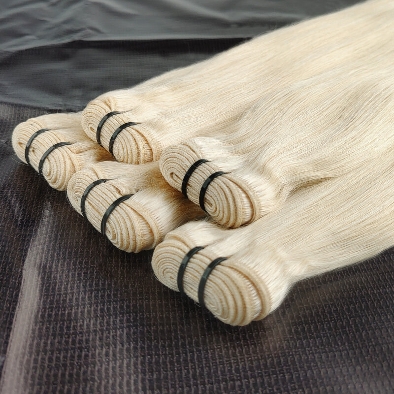 Bundel rambut manusia lurus dengan penutup pirang 613 ekstensi rambut Remy untuk wanita madu pirang bundel jalinan rambut Brasil