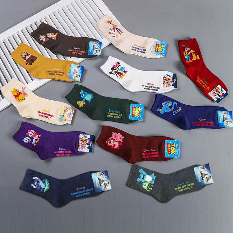 Симпатичные однотонные хлопковые носки с мультяшным принтом Диснея, хлопковые носки для женщин с изображением Микки/Винни-Пуха/истории игрушек в тюбике