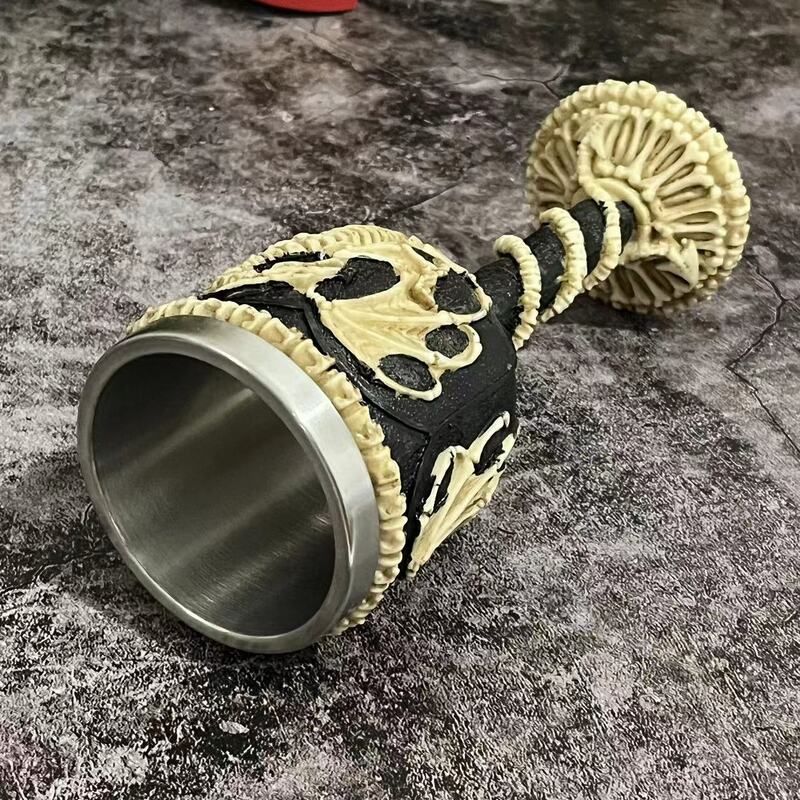Naga pedang baja tahan karat dekorasi piala hadiah Chalice cangkir anggur 3D Resin cangkir minuman kopi