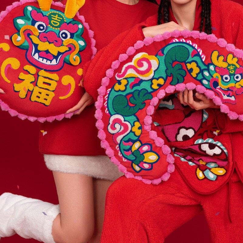 Juste de coussin brodée traditionnelle pour canapé, taie d'oreiller décorative, joie du nouvel an chinois, dragon chaud, décorations pour la maison
