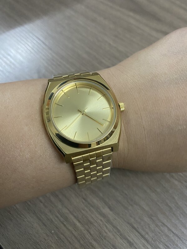 Новые золотые кварцевые наручные часы унисекс с логотипом или фотографией на заказ, браслет из нержавеющей стали с японским механизмом, оптовая продажа