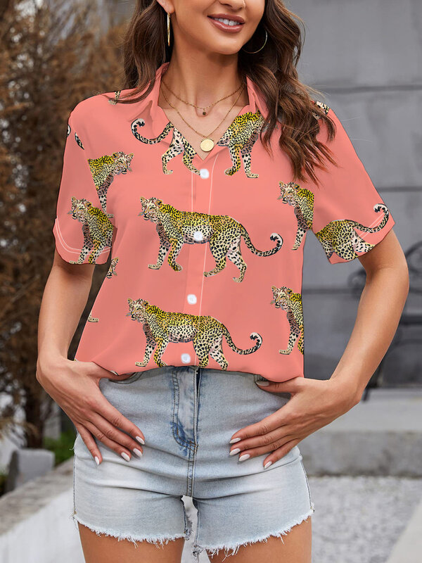 Chemise à manches courtes à revers personnalisé pour dames, imprimé numérique 3D léopard, chemise confortable et simple, été 2024