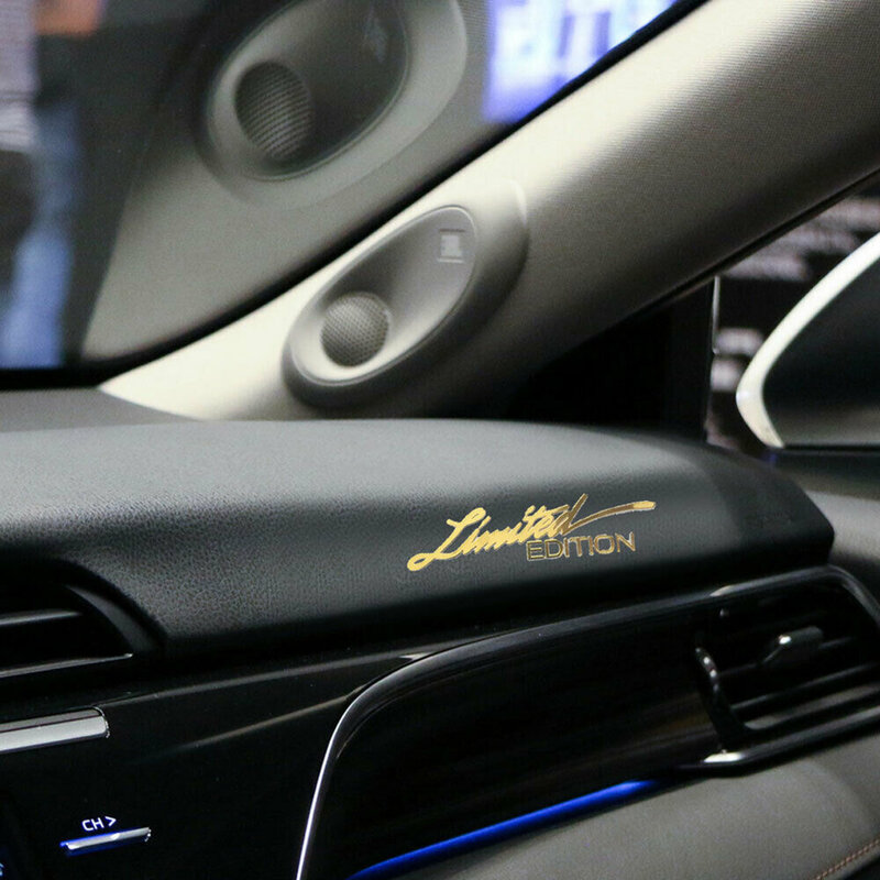Pegatina de Metal de edición limitada para coche, insignia de emblema de Cuerpo Dorado 3D, accesorios de coche, calcomanías de motocicleta, 2 uds.