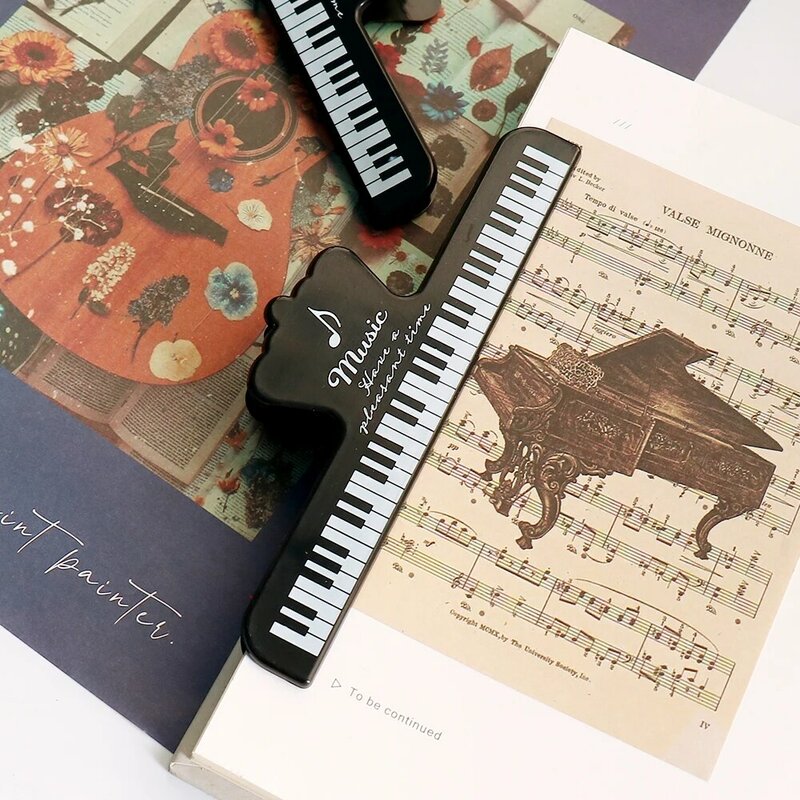 Folha de música Clipe Titular, Livro Page Holder, Bookmark, Clip para Piano Teclado Stands e Livros, Adorável Página, 2pcs