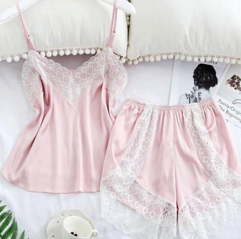 Пикантный Женский комплект из двух предметов, белая кружевная Пижама с V-образным вырезом, шорты без рукавов, милые женские принадлежности для сна