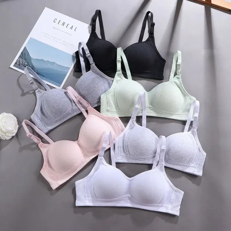 New bra lingerie for girls Comfortable breathable thin cup High school students put together a no-wire bra bra