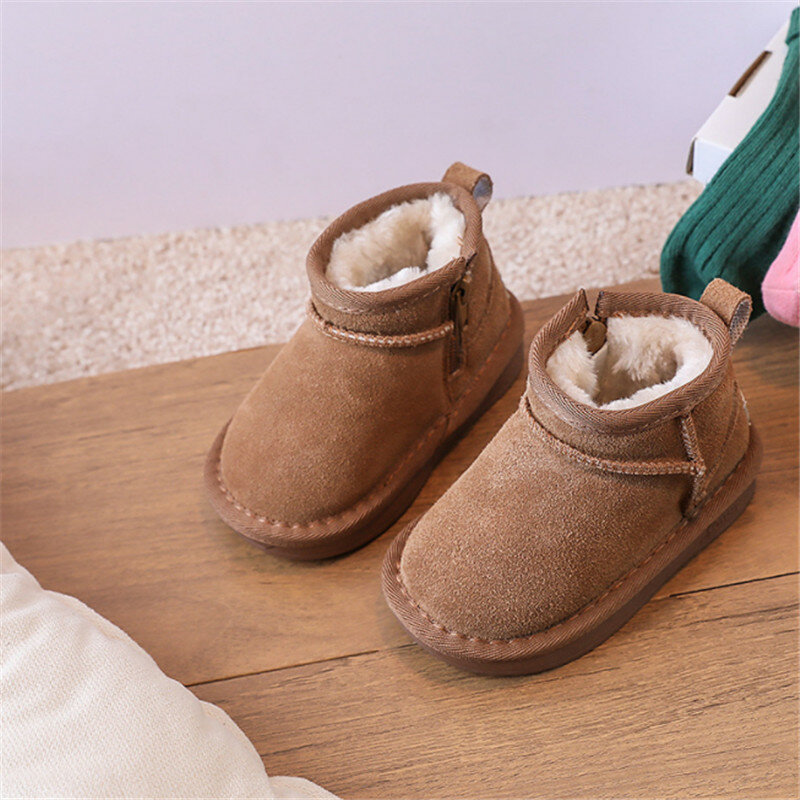 Новинка 2023, зимние детские зимние ботинки, кожаная теплая плюшевая обувь для маленьких мальчиков, нескользящая модная детская обувь