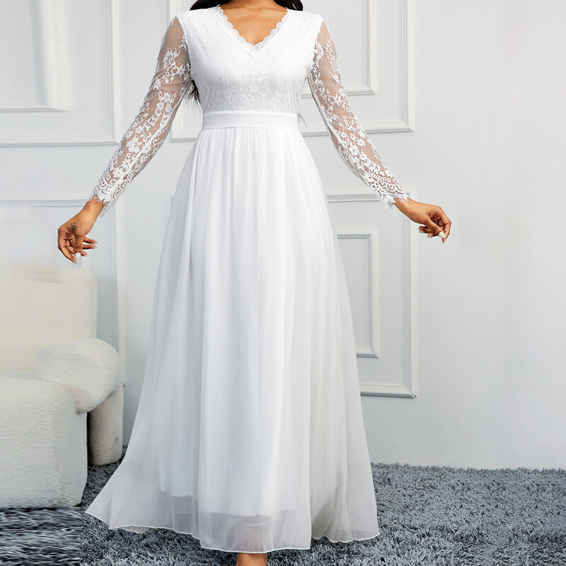 فستان زفاف من الدانتيل برقبة على شكل V ، مناسب للجسم ، أبيض