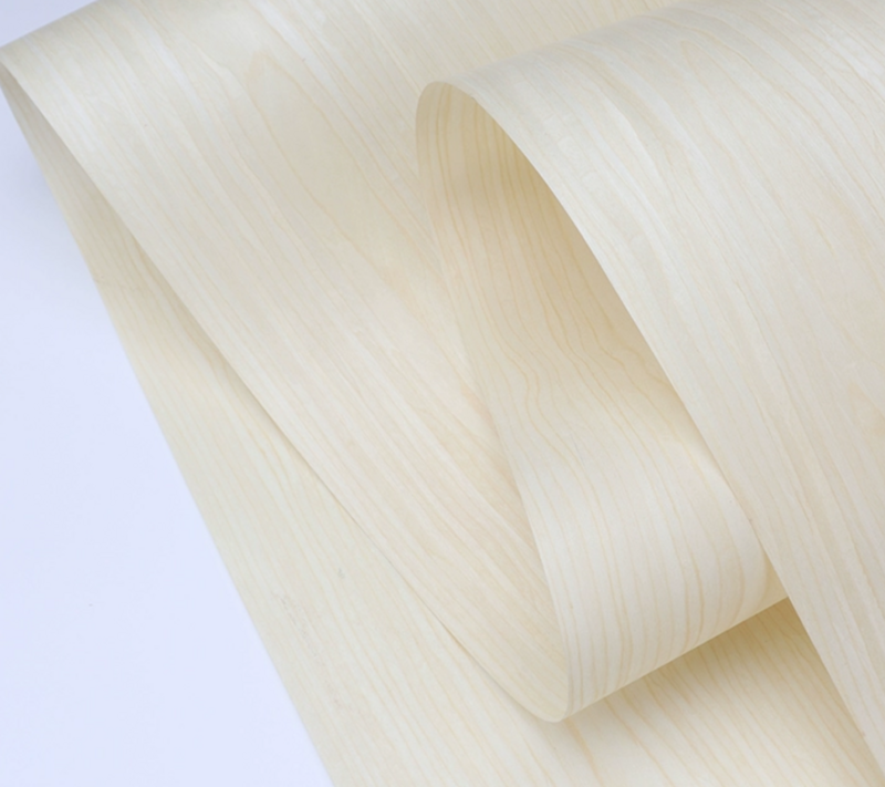 L:2.5meters Width:200-550mm T:0.25mm Technology wood Light white maple wood veneer sheets Decorative handmade veneer