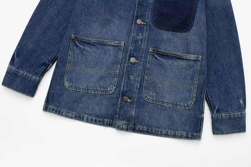Women's Spring 2024 New Fashion Joker Loose Version Pocket Decoration Denim Jacket Retro Long Sleeve Button Chic Coat.