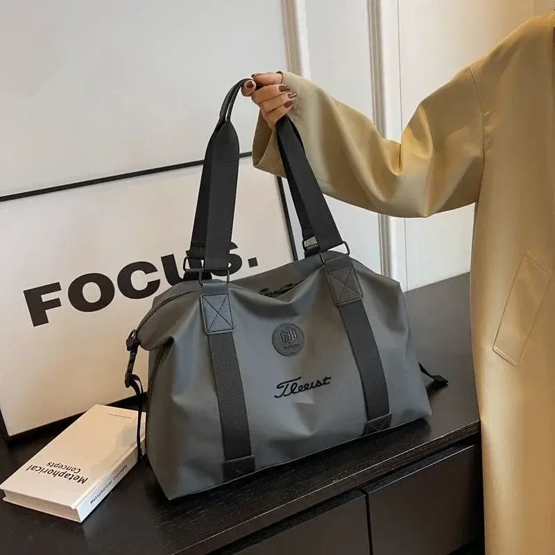 2023 nuova borsa da Golf leggera borsa da viaggio impermeabile per abbigliamento sportivo di marca borsa da viaggio Boston Bag forniture da Golf 45*32*18CM