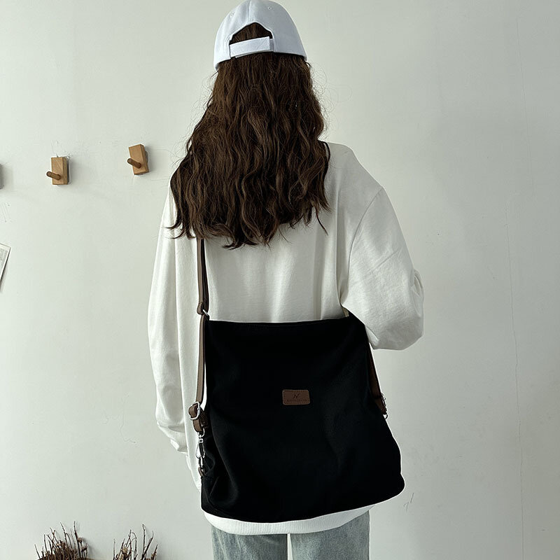 2023 New Shoulder Bag, School Bag, Female College Student Canvas Bag, Female Single Shoulder Crossbody Bag, Popular Texture