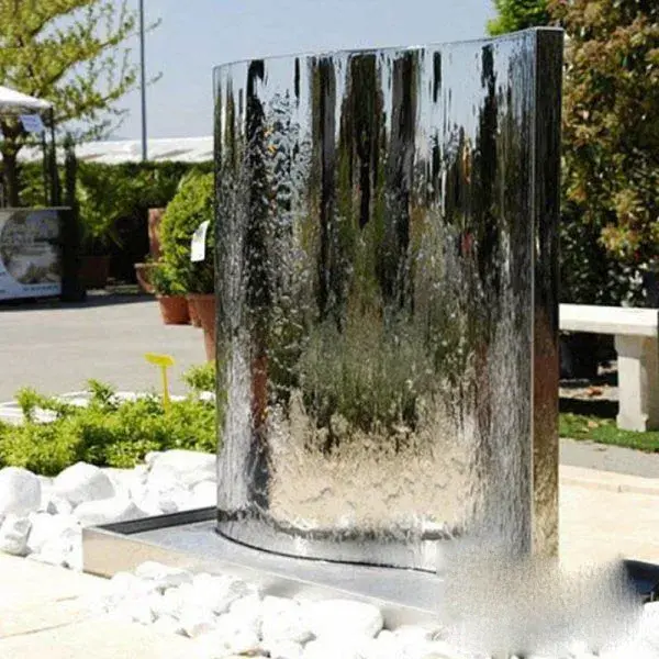 Escultura de fuente de agua de acero inoxidable de Metal curvado, decoración moderna para parque al aire libre, cascada