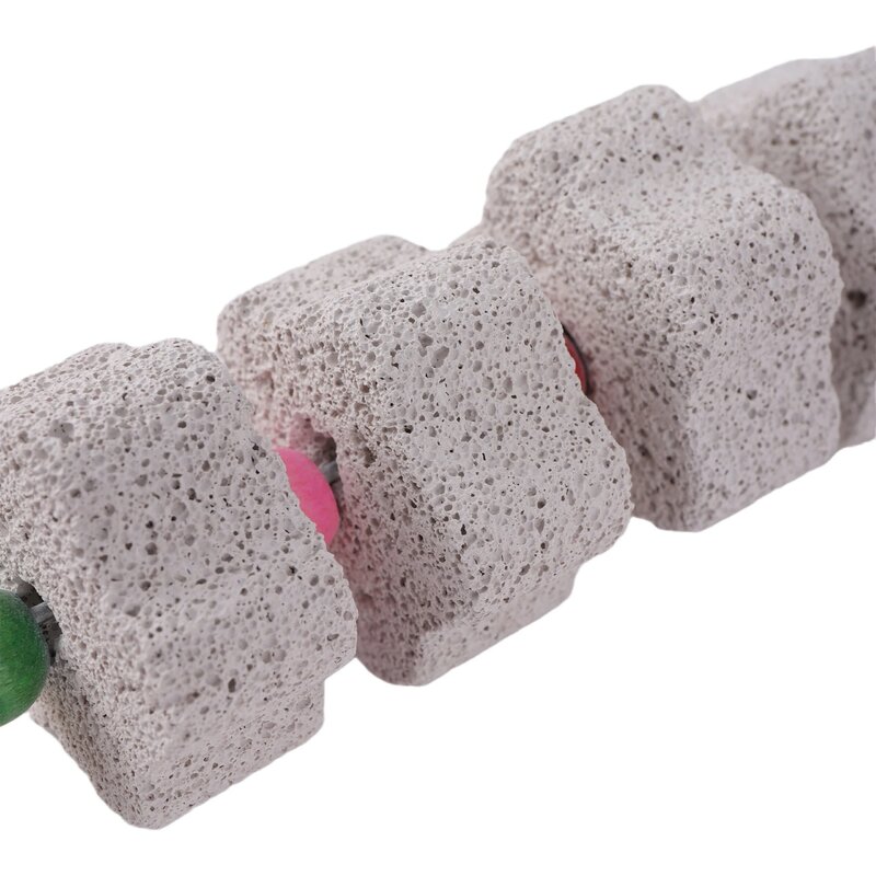 Forniture per animali domestici minerali in pietra giocattolo per gabbia per uccelli rettifica a forma di fiore in pietra giocattolo per pappagallo stile appendere per pappagallo