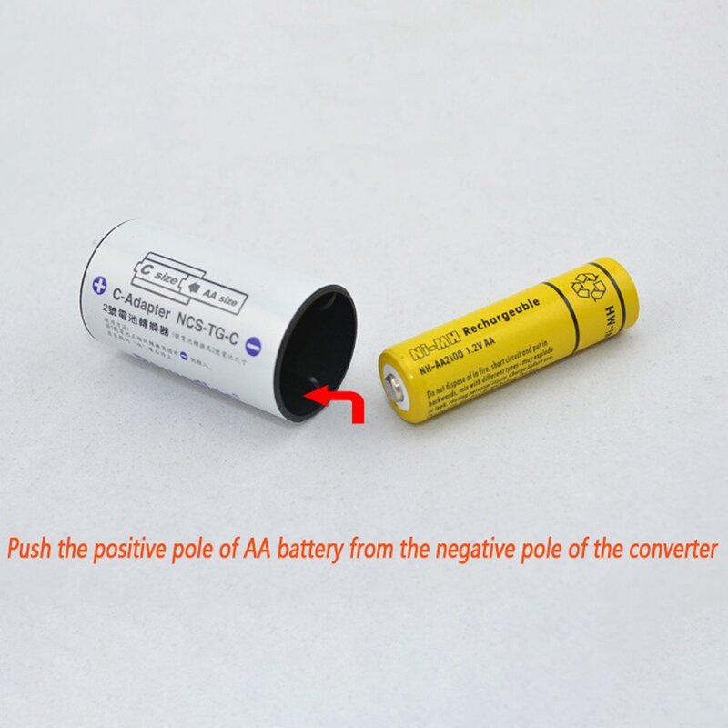 Powerlion adaptor baterai UKURAN C, casing konverter Spacer baterai ukuran AA ke C digunakan dengan sel baterai AA-4 pak