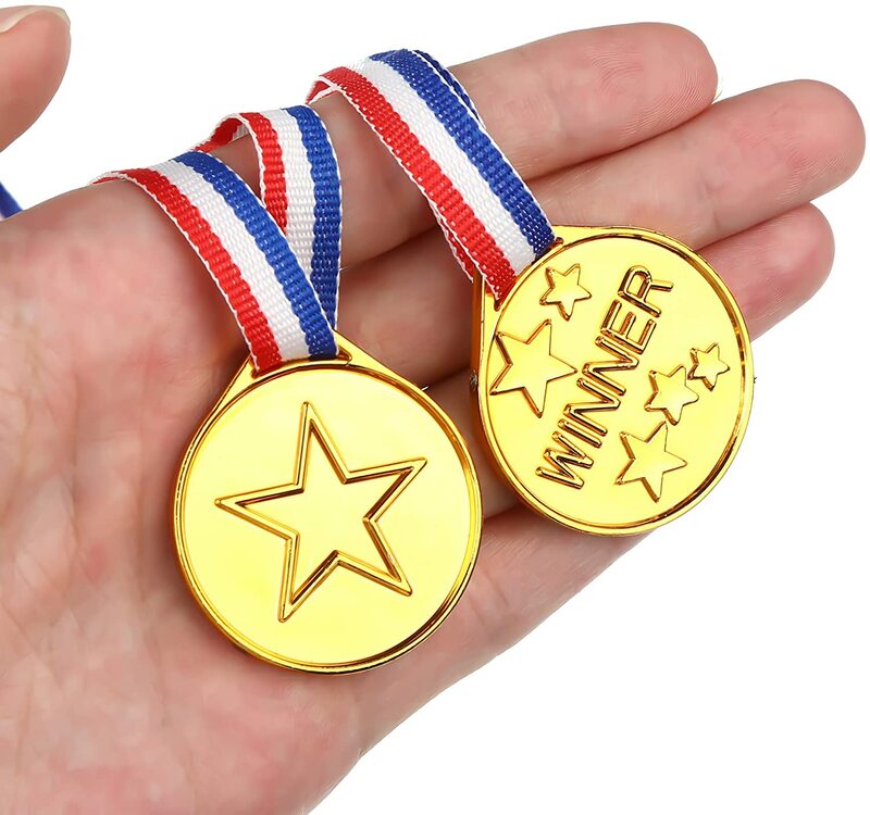 50 Stuks Kinderen Plastic Goud Plastic Winnaar Medailles Kids Gouden Medailles Voor Sport Dag Awards Prijzen Awards Voor Studenten