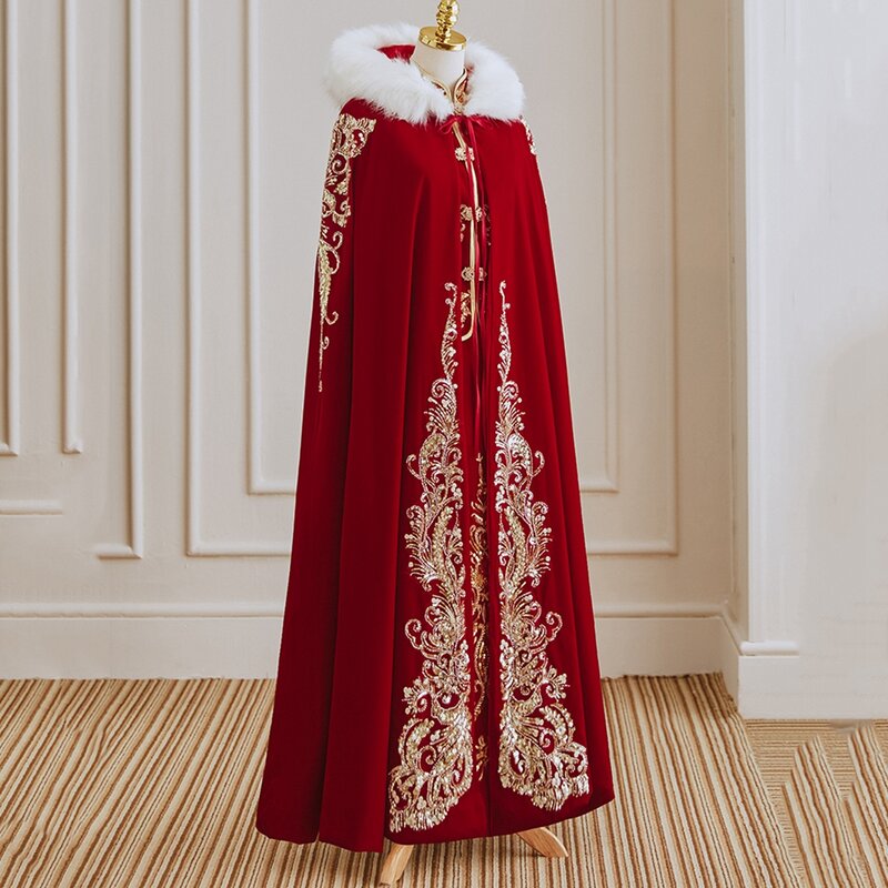 Jubah pernikahan beludru merah baru dengan desain bunga applique dan kerah bulu tebal