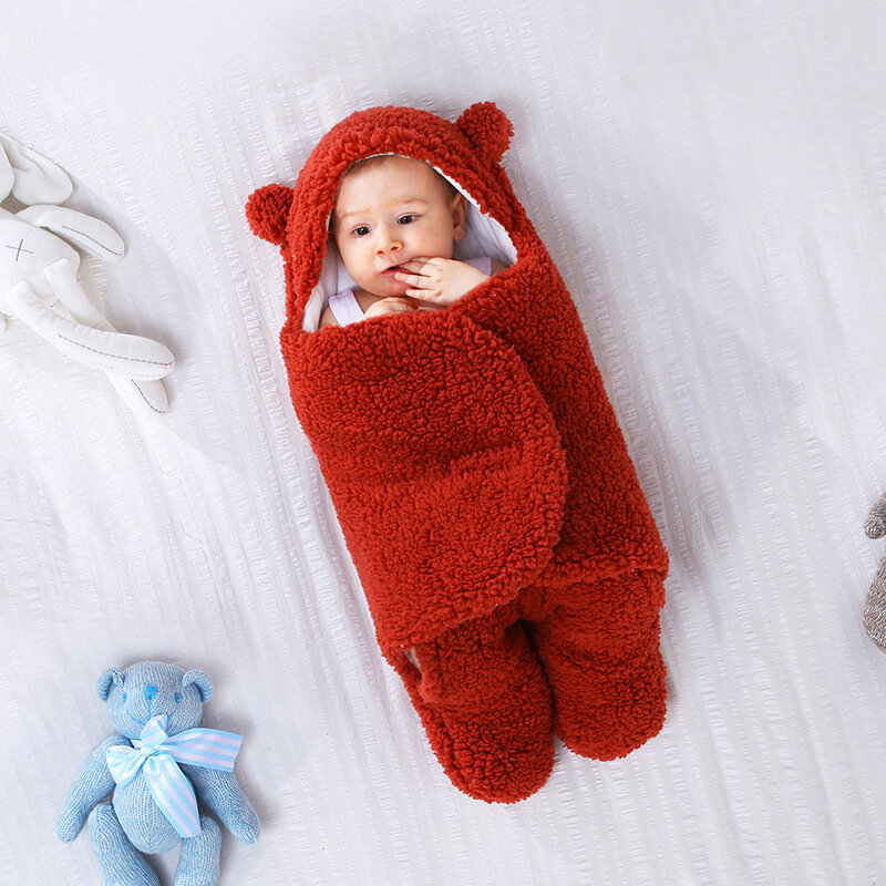 Newborn Swaddling Sleeping Bags Going Out with Scarves Baby Blankets Autumn and Winter Thickened Blankets Newborn Baby Blankets