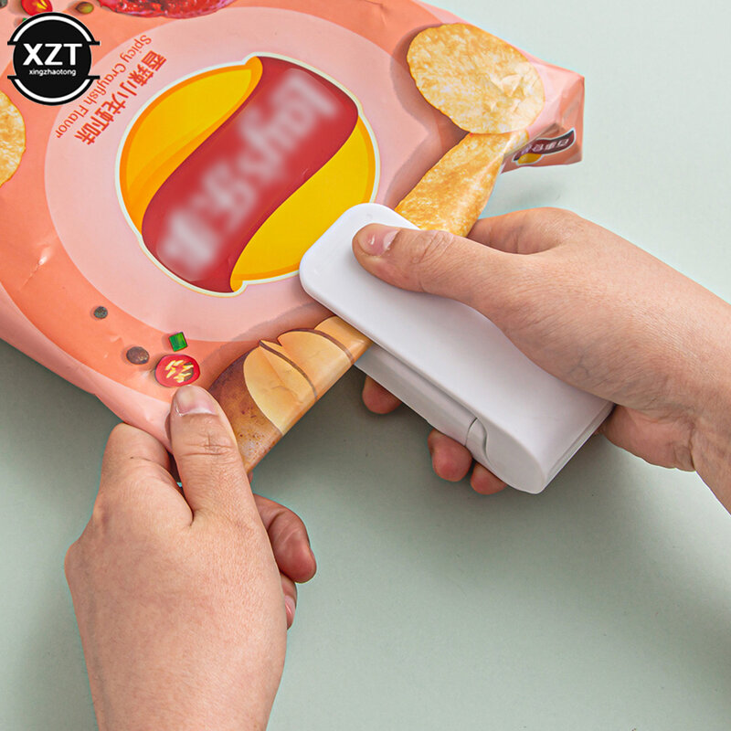 ミニ熱バッグシール機パッケージシーラーバッグ熱プラスチック食品袋の閉鎖ポータブルシーラー包装キッチン特別なツール