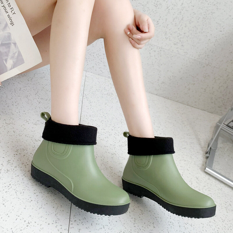 Sepatu Bot Hujan Wanita Sepatu Bot Luar Ruangan Hangat Sepatu Musim Dingin Modis Sepatu Kerja Tahan Air Sepatu Bot Pergelangan Kaki Karet Slip-On Sepatu Wanita