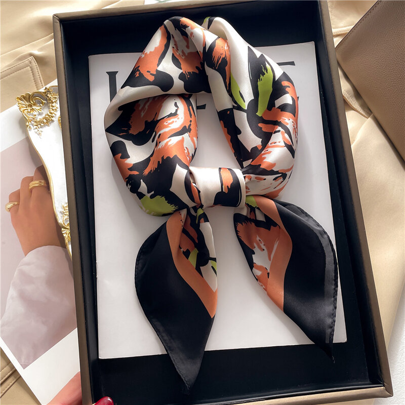 Paisley Druck Satin Seide Schal für Frauen Luxus 70cm Platz Kopftuch Haar Bands Band Weibliche Neckercheif Handgelenk Wrap Schal neue