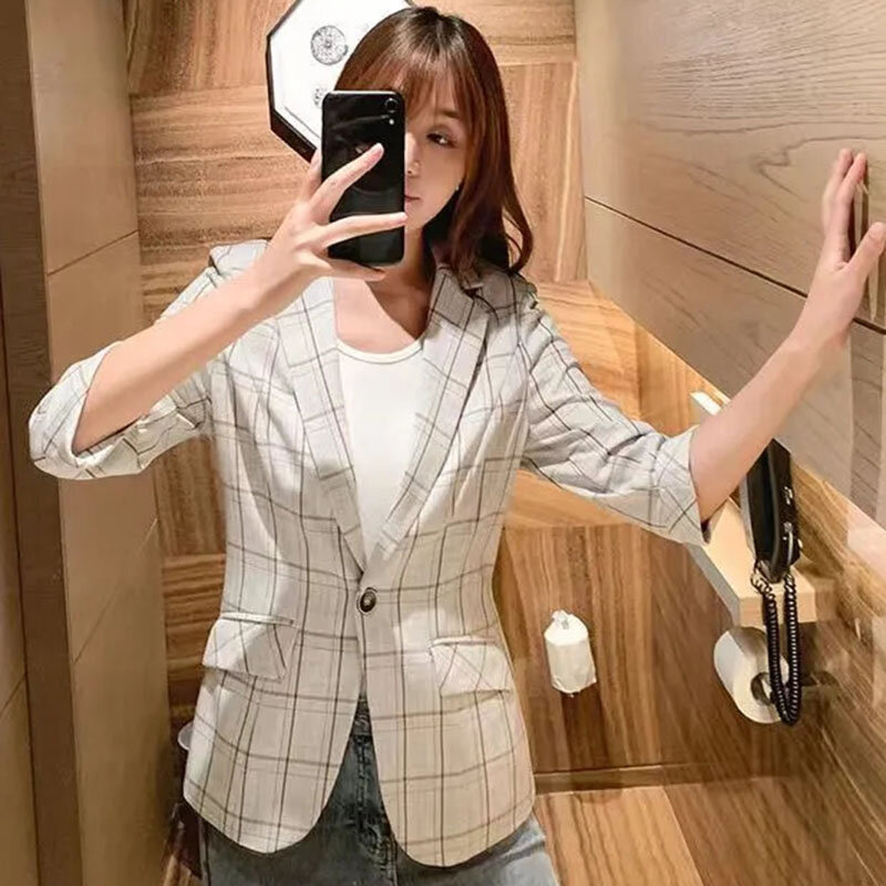 New Female Lattice Small Suit Coat Retro Style Women Seven Points Sleeve Blazer Jacket Korean Leisure Thin Style Lady Short Tops