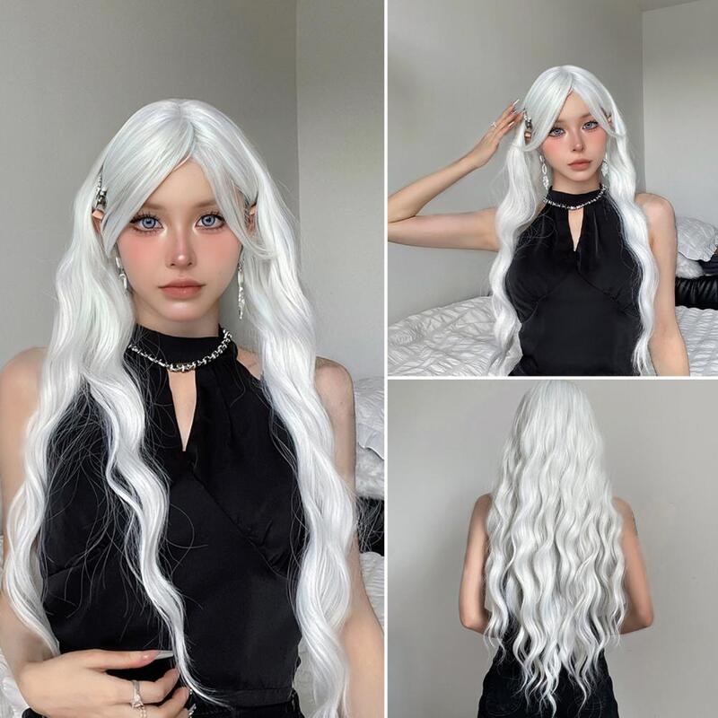 Wig gelombang air panjang dengan poni putih warna-warni Cosplay halus untuk wanita pesta sehari-hari alami rambut sintetis lembut tahan panas