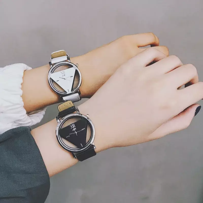 Jam tangan wanita gaya Korea sederhana trendi Ulzzang akademis hitam dan putih dipersonalisasi pasangan