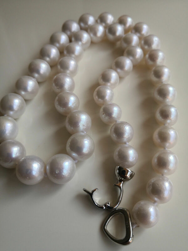 9-11mm AAA + Natürliche Weiße Südsee Runde Edison Perle Halskette 18 zoll