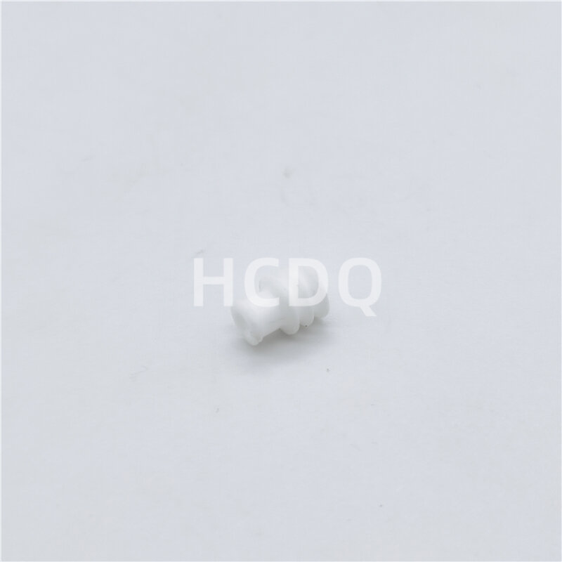 100 PCS Supply and wholesale original automobile connector 7158-3113-40  seal rubber.