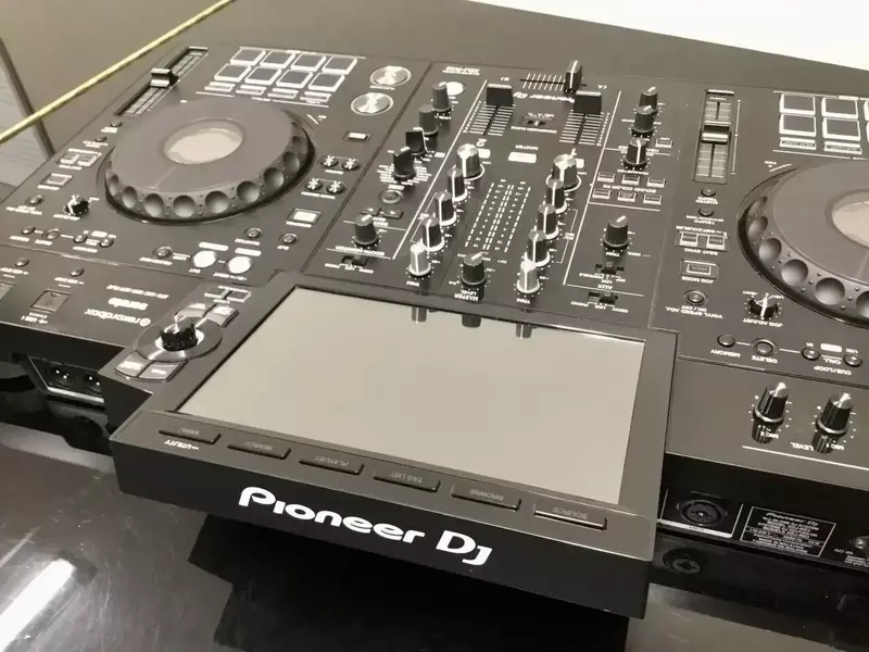 Controlador de sistema de DJ (negro) todo en uno, Pioneer DJ, XDJ-RX3, 1000% % de descuento en ventas, nuevo