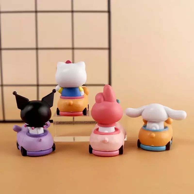 Sanrio Hello Kitty โมเดลตุ๊กตาอะนิเมะแอคชั่นฟิกเกอร์ Kuromi Cinnamoroll 4ชิ้นตุ๊กตาการ์ตูนน่ารักของเล่นของขวัญของประดับโต๊ะทำงาน