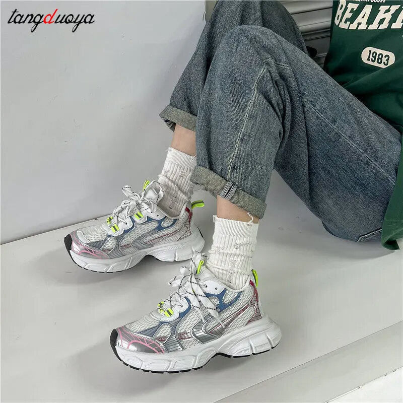 Damskie buty sportowe z grubą podeszwą Casual Comfort Platform Sneakers Fashion oddychające sznurowane buty dla taty Damskie buty wulkanizowane