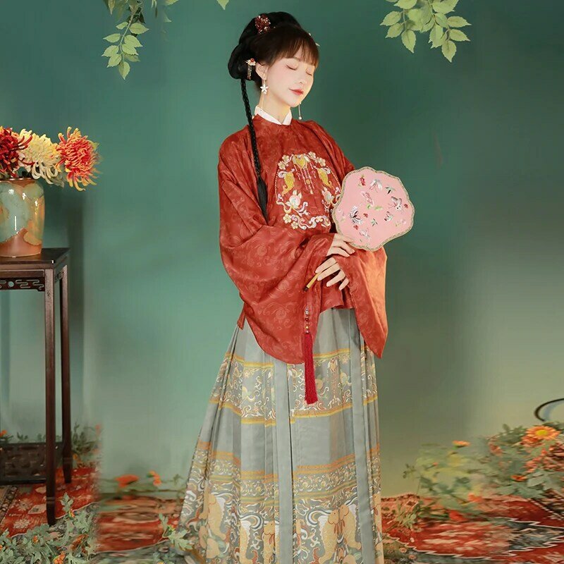 중국 전통 한푸 여성 명나라 크루넥 자수 비지아 말 얼굴 포니 스커트, 데일리 가을 겨울 세트