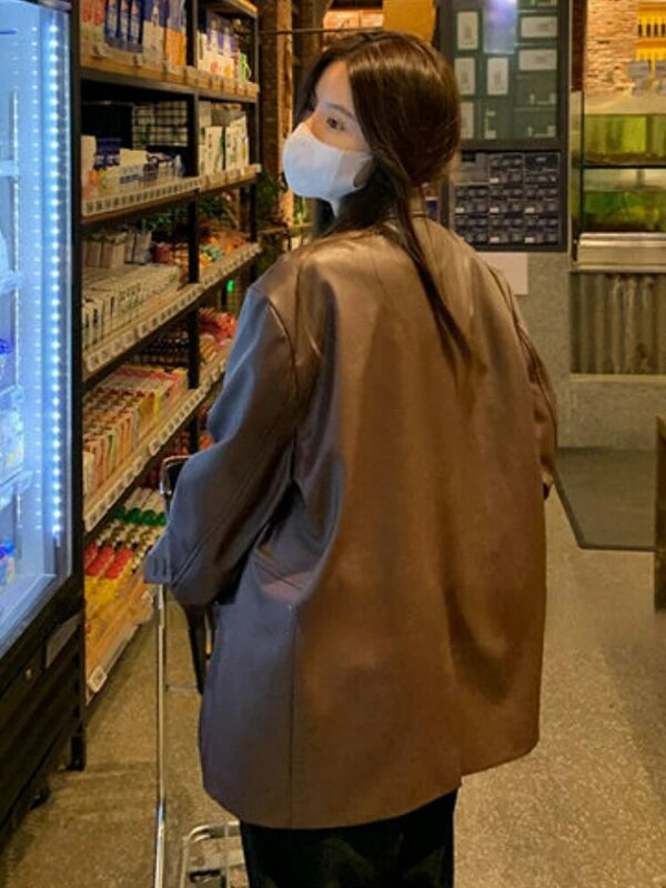 Giacca da motociclista in pelle con bottoni Vintage moda donna blazer in pelle sottile allentata coreana donna Casual Streetwear PU Chic cappotti