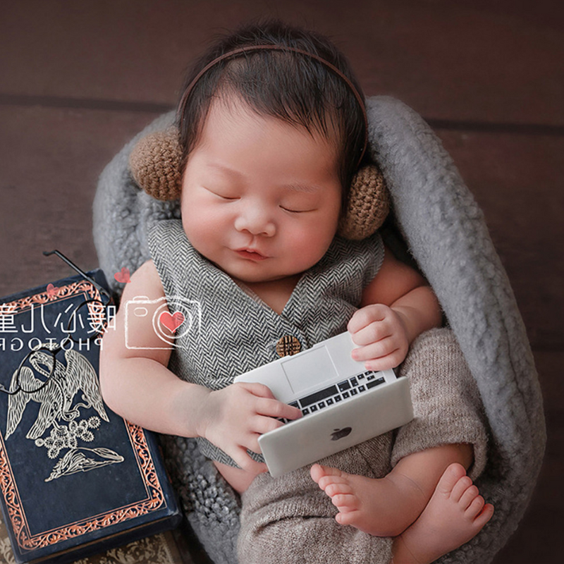 Sunshine Newborn Photography Props Mini Slippers Wool Knitting Flip-flops Full-moon Baby Shooting Accessories For Studio