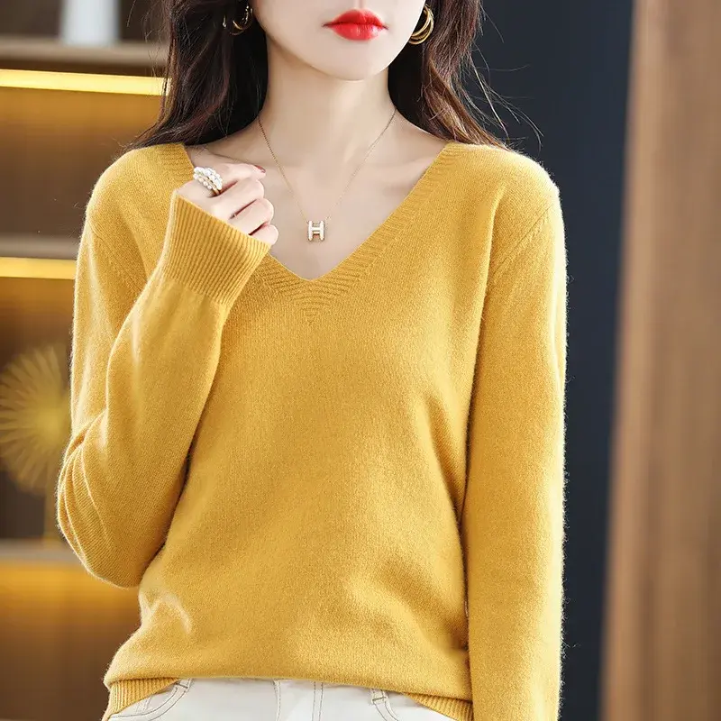 Sweater Korea leher V wanita, kaus Jumper pullover rajut lengan panjang hangat, pakaian rajut Mode Korea, Sweater musim gugur dan musim dingin 2024