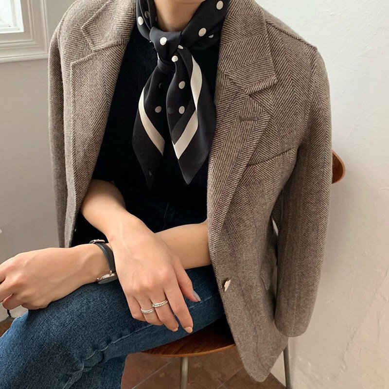 2023 nuova primavera collo quadrato sciarpa donna Bandana fascia per capelli Design stampa Dot femminile Foulard fascia scialle avvolgere fazzoletto da collo
