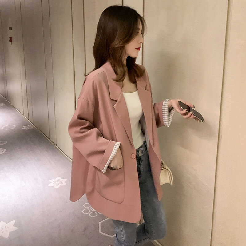 Jaket jas wanita 2024 musim semi dan musim gugur gaya Korea longgar kasual Retro gaya Hong Kong atasan populer Chic setelan Blazer Solid