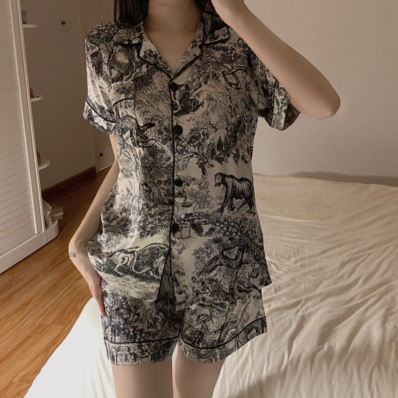 New Jungle Tiger Short Sleeve Shorts Women's Pajamas Set Thin Ice Silk Fabric Lapel Casual Women's Home Clothing Suit Wholesale