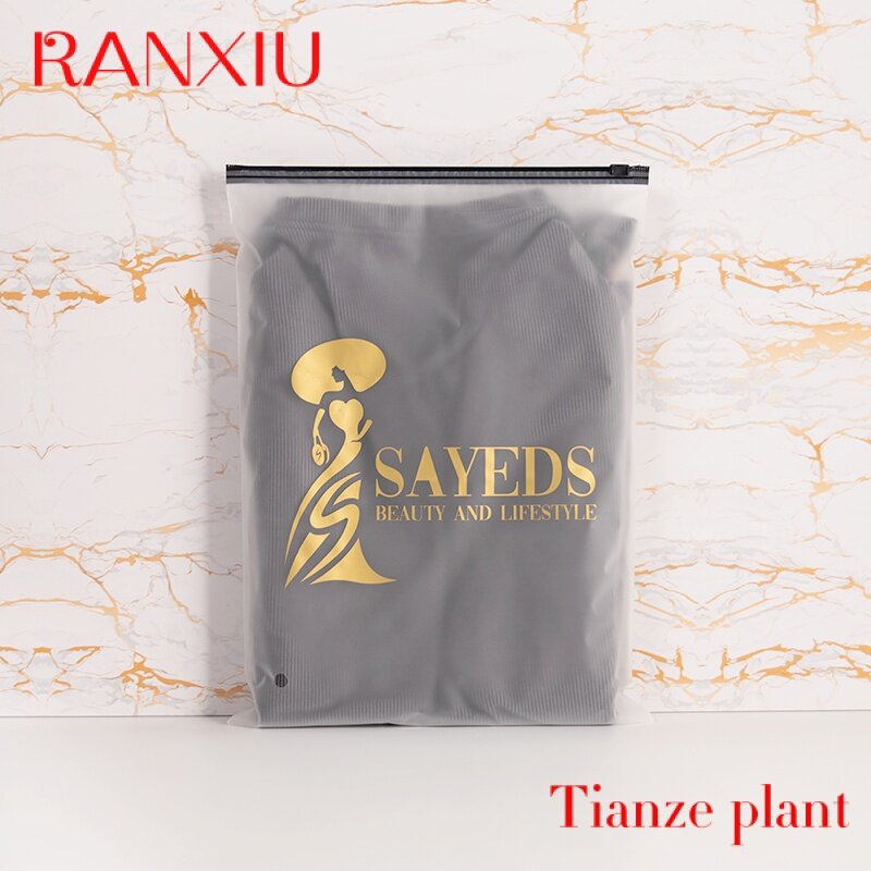 Custom Custom D2W Biodegradable Matte Frosted Ziplock Resealable Plastic Packaging Poly Zip Lock Zipper Bag with Logo for Clothi