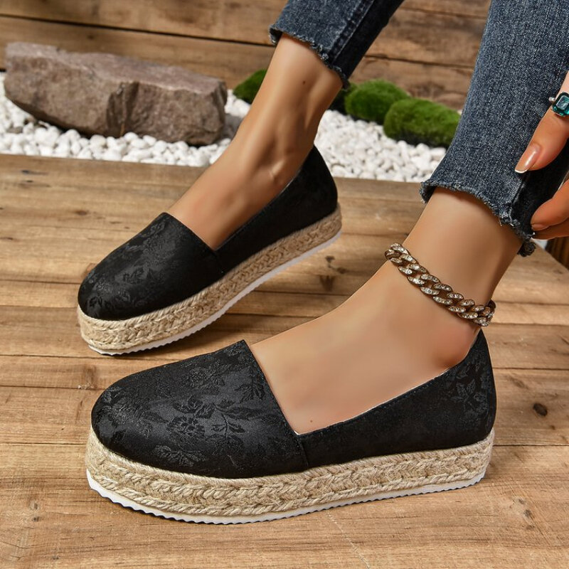 Nowe trampki damskie lekkie trampki dla kobiet wsuwane na swobodną wygodną platformę damskie wulkanizowane buty Zapatos De Mujer